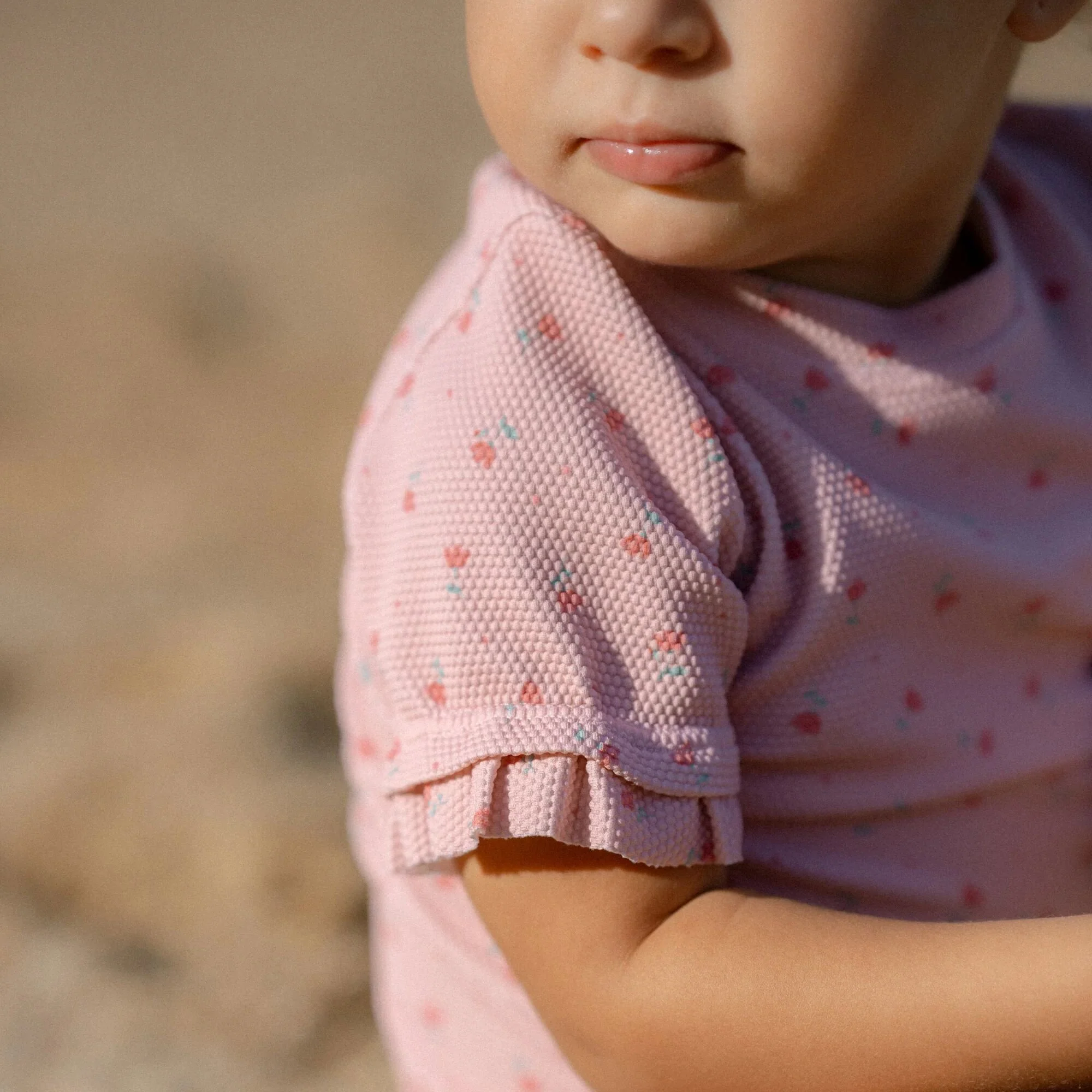 Zwemshirt korte mouw - Lichtroze - Sunny Flowers - Image 7