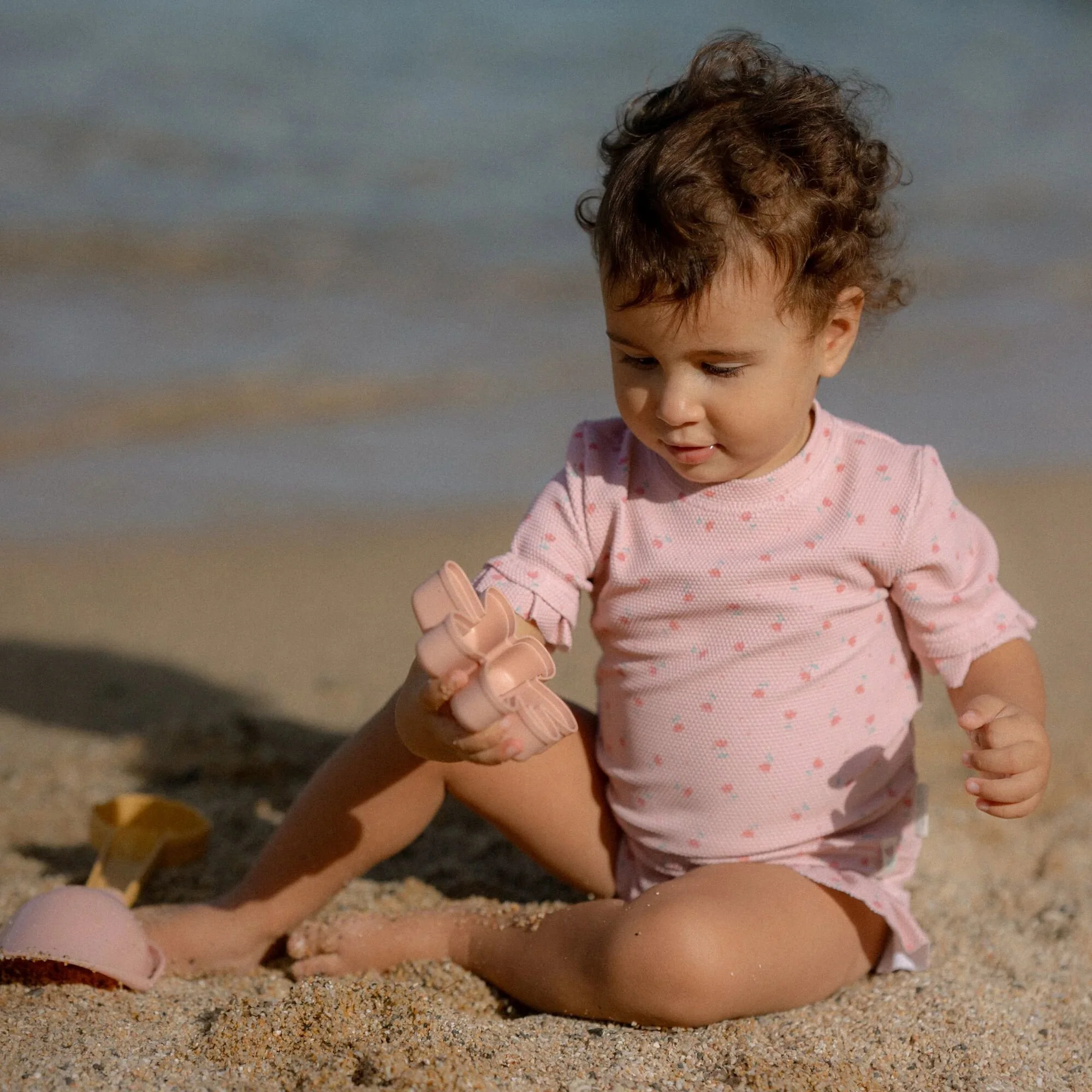 Zwemshirt korte mouw - Lichtroze - Sunny Flowers - Image 9